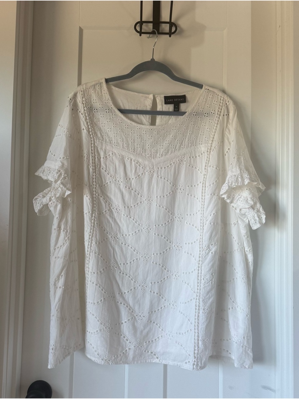 Lane Bryant White Eyelet Lace Ruffle Sleeve Blouse Top Plus Size 26 EUC